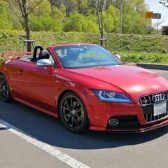 アウディ TTロードスター S-line Quattro の画像