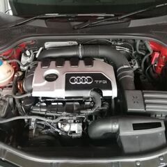 アウディ TTロードスター S-line Quattro の画像