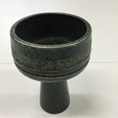 花器　剣山付き　径16cm 高さ22cm