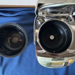 Panasonic　パナソニック　炊飯器　IHジャー炊飯器　SR-SY102　5.5合炊　2009年製の画像