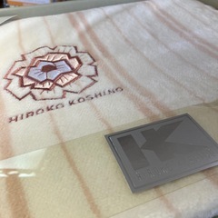 【新品未使用】コシノヒロコ　アクリルボアシーツ　140×240cm 綿タッチ　ベージュピンクの画像