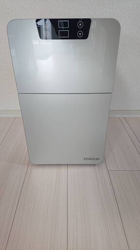 【受付停止中】EENOUR 20L冷温庫（シルバー）