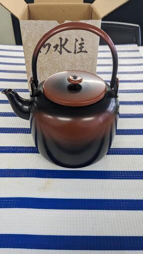 秀峰堂　腰黒やかん