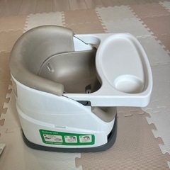 ベビーチェア
の画像