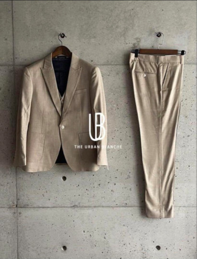 THE URBAN BLANCHE ベージュ タキシード Mサイズアーバンブランシュ