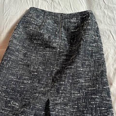 サイズ11黒と白のツイードタイトスカート 膝丈の画像
