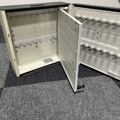 キーボックス　取引き早い方の画像