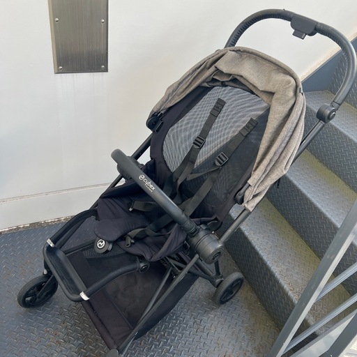 cybex サイベックス　ベビーカー