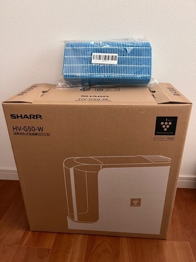 SHARP 加熱帰化式加湿器　2017年製　使用頻度低い為美品　替えフィルター新品付き