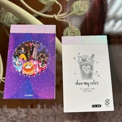 ディズニー メモ用紙 カラフル　6×9.5センチ　各2枚程度使用の画像