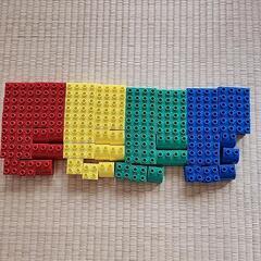 おもちゃ ブロックの画像