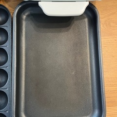 ブルーノ　コンパクトホットプレート　たこ焼き・鍋の画像