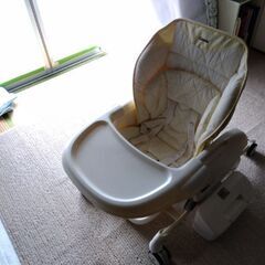 コンビ ネムリラ オートスイングの画像