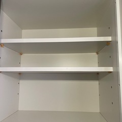 食器棚　カップボードの画像
