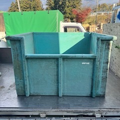 FRP水槽　貯水槽　生簀　などに