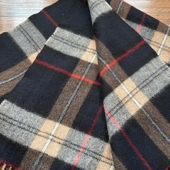 チェック柄マフラー（100%カシミヤ）の画像