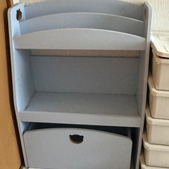 子供用　本棚　おもちゃ箱　収納ラック の画像