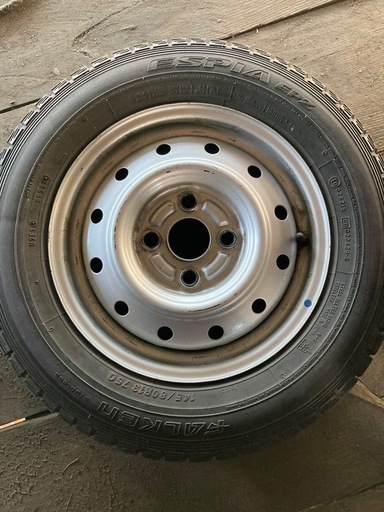 スタッドレス145、ホイール付き