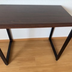 机の画像