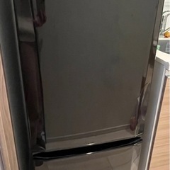 【12/14午前中に引取来ていただける方】冷蔵庫 0円の画像