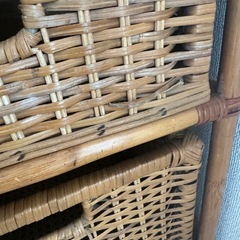 ラタン　収納棚の画像