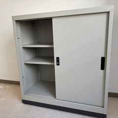 (取引中)オフィス用キャビネット②