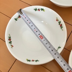 コレールサラダボウル4枚の画像