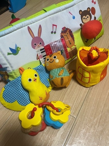 こどもちゃれんじbaby 五感で楽しむ6WAYへんしんジム