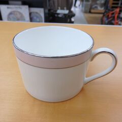 59/612 WEDGWOO　VERA WANGカップ＆ソーサー(未使用)【モノ市場知立店】の画像