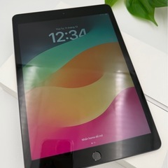 IPAD 第8世代 Wifi + Cellular SIMフリー