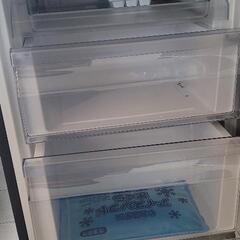 【ﾀｲﾑｾｰﾙ20%off】【14８L】BLACKカラー冷蔵庫の画像