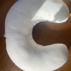 IKEA 授乳クッション