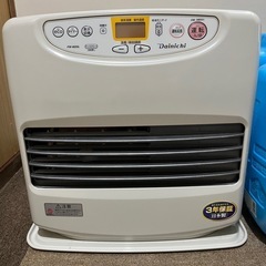 石油ヒーター＋タンク2つ＋ポンプの画像