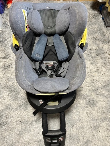 エールべべ クルット4 Oui2 イエロー　チャイルドシート　isofix