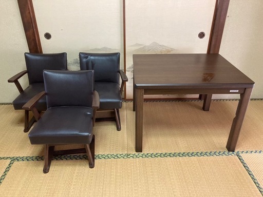 ⭐️値下⭐️家具調　こたつテーブル　ダイニングこたつ　 椅子3脚セット