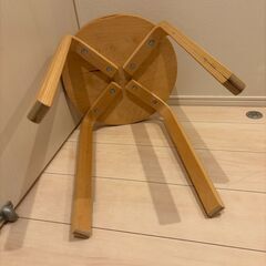 木製スツール IKEA FROSTA 高さ45×直径35cmの画像