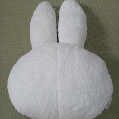 ぬいぐるみ(ミッフィー)の画像