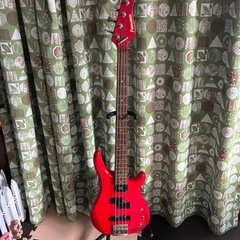 フェルナンデス　ベース　スタンド付きの画像