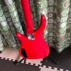 フェルナンデス　ベース　スタンド付きの画像