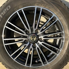 値下げしました。ノア、ヴォクシー、スタッドレス、ホイール付きの画像