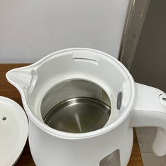 ☆値下げ☆K2412-377 タイガー 電気ケトル PCM-A081 2022年製 0.8ℓ 通電確認済み キズ汚れ有りの画像