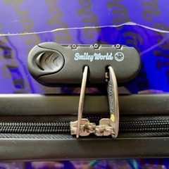ユニオンジャック柄のスーツケース（未使用品）の画像