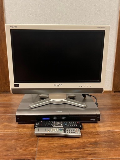 SHARP LC-20D30　液晶カラーテレビ