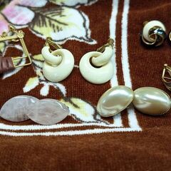 ☆イヤリングＢ　8種　中古品　