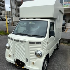 キッチンカー　貸します