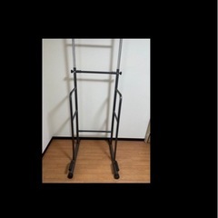 懸垂マシーンの画像