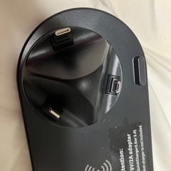 6in1 
充電器の画像
