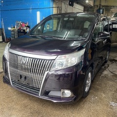 ⭐️TOYOTAエスクファイGI(27年式)⭐️