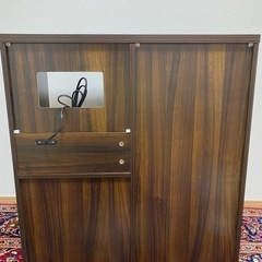 キッチン用の棚、レンジ台の画像