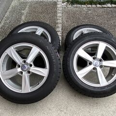 決まりました　Volvo純正 205/60 R16 アルミホイール＆スタッドレスタイヤ